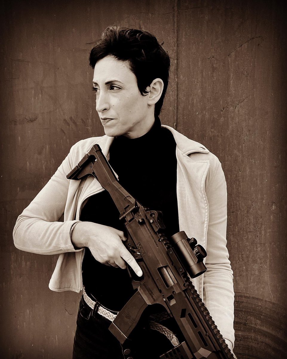 White Crow tweet media