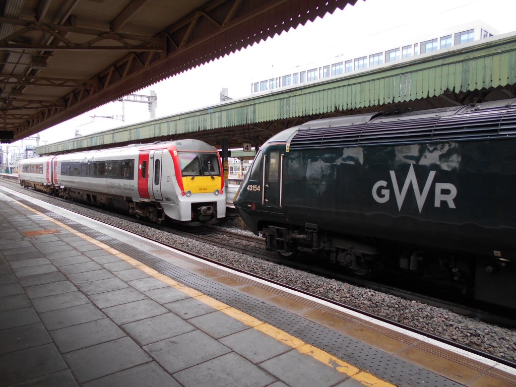 loypass_SCCar's tweet photo. 🚈🚄 Classic traction brought up to date at #Cardiff Ctl 3/12/2021.
So, followers... which takes your fancy?

@tfwrail @GWRHelp #class175 #Coradia #CastleClass #class255 #HST #Wales https://t.co/Z6xIE0Oie7