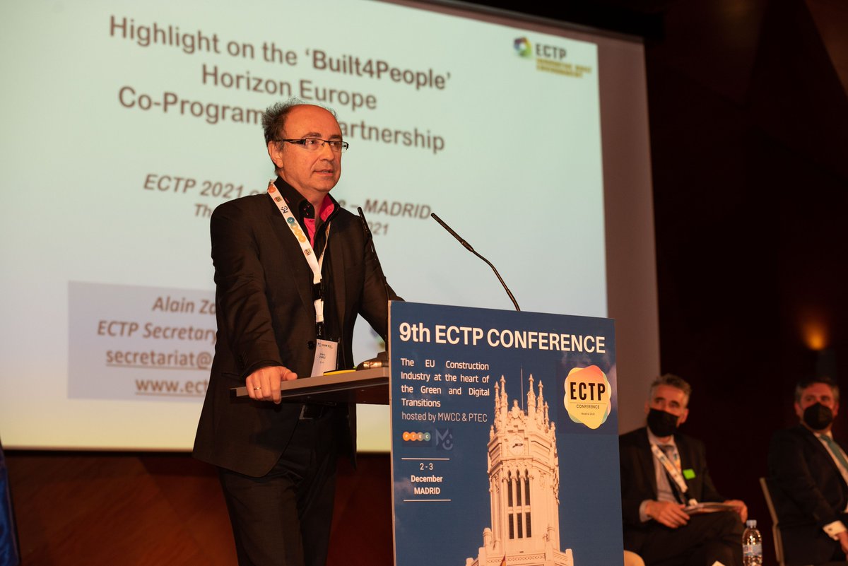 During the ECTP Confernece, several parallel sessions about "How the Built Environment innovates in various fields" took place. Paul Cartuyvels and Alain Zarli were there to welcome the conference with some keynotes, including the presentation of the Built4People Partnership.
