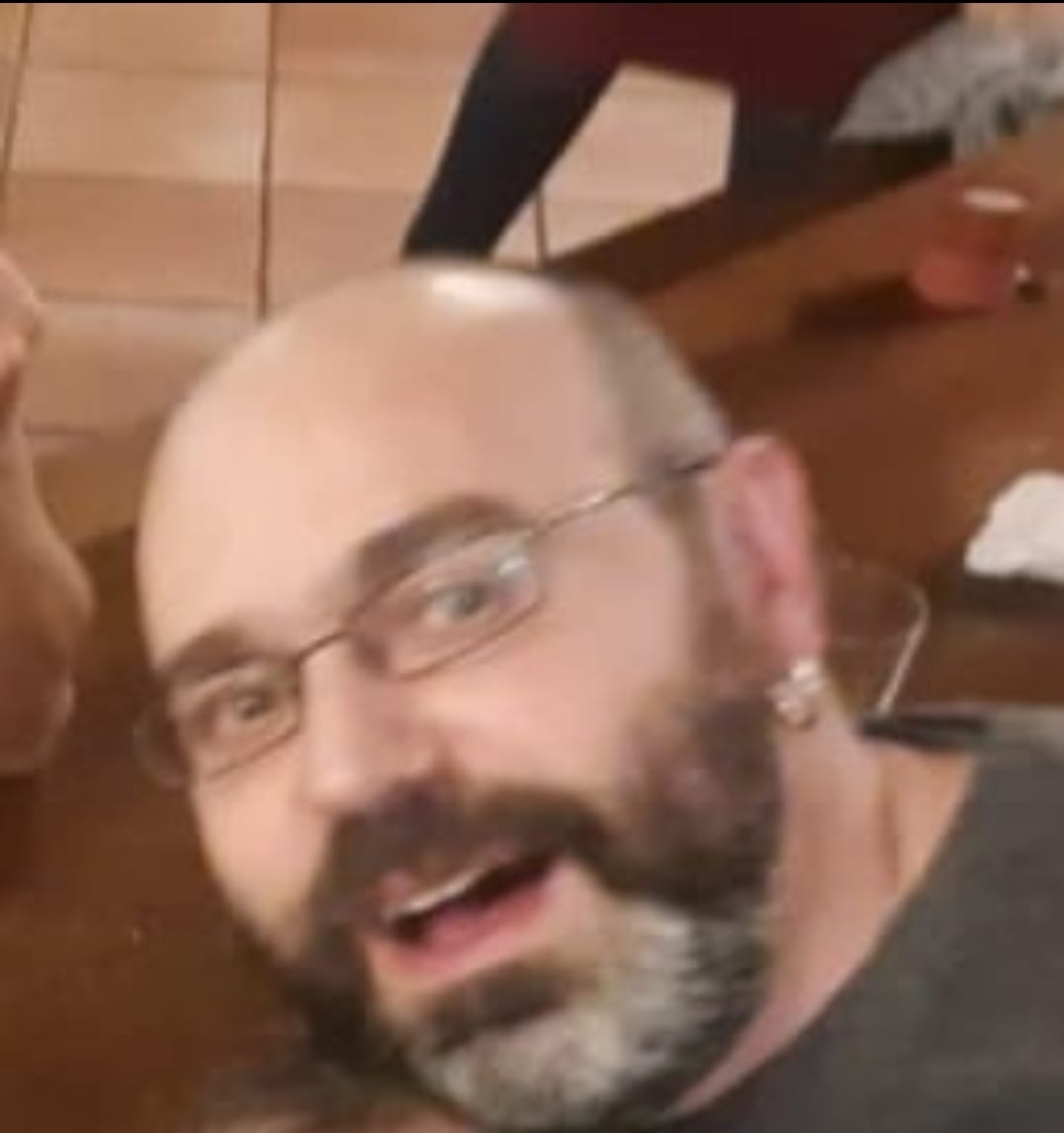 Colaboración ciudadana:

DESAPARECIDO desde las 04:00 del sábado al domingo en #Estella 

Francisco Javier Torralba Fernández 42 años.

👉 Cualquier info al 112