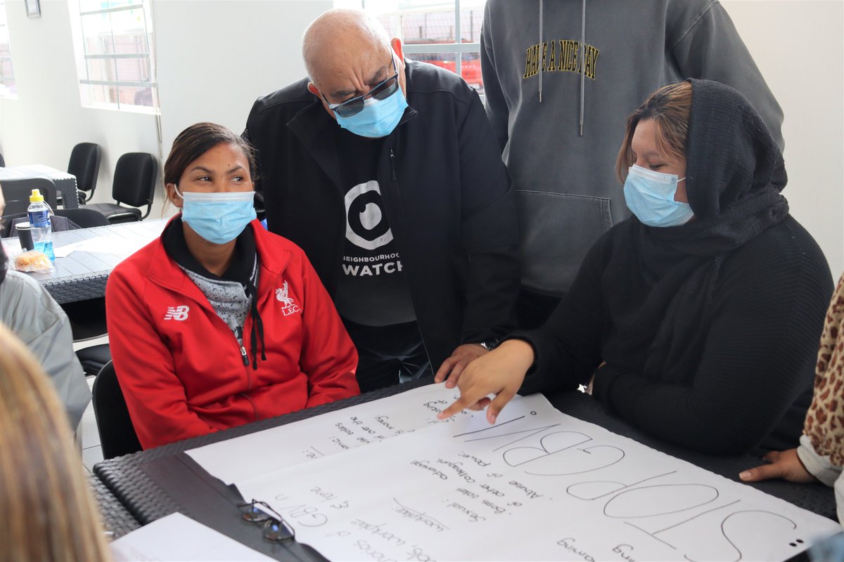 AlbertFritz_'s tweet photo. The workshop included presentations and group discussions on GBV, approaches to GBV, and the Western Cape Government's role in ending GBV in our communities.  #WCSafety #16DaysOfActivism https://t.co/MohiSJZGdh