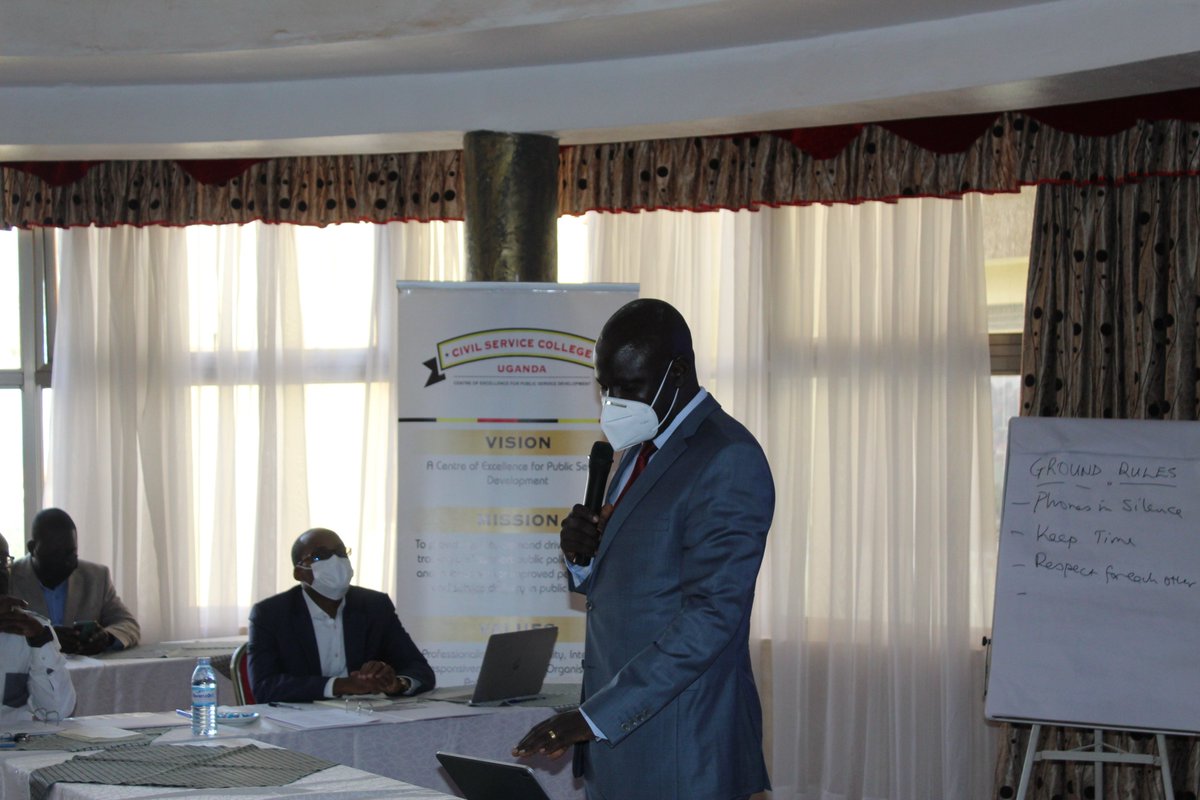Civil Service College Uganda tweet media