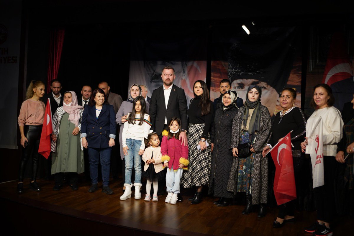 mutlu_furtana's tweet photo. 📍FATİH

Büyük bir çoşku, azim ve gayret ile 2023 hedeflerimize ulaşmak için bir ilçe kongremizi daha gerçekleştirdik.

İlçe Başkanı olarak seçilen Sn.Tarık Oğur ve yönetim kurulumuzda görev alacak arkadaşlarımıza görevlerinde muvafakiyetler diliyorum.

#İSTBBPKONGRELERİ https://t.co/fKzPcfmllk
