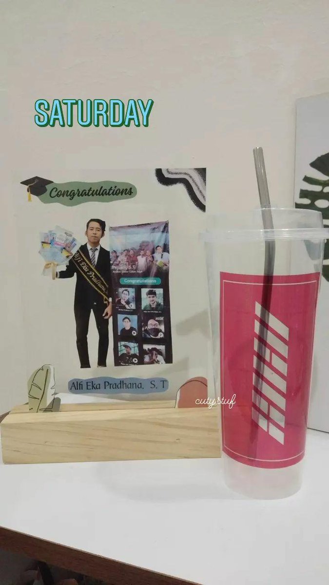 StufyC's tweet photo. NEW TESTIMONY✨

acrylic custom dan reusable cup custom cocok banget untuk kado wisuda, ulang tahun, anniversary dll. bisa untuk cewe/cowo☺ https://t.co/RgVCvZgaYr