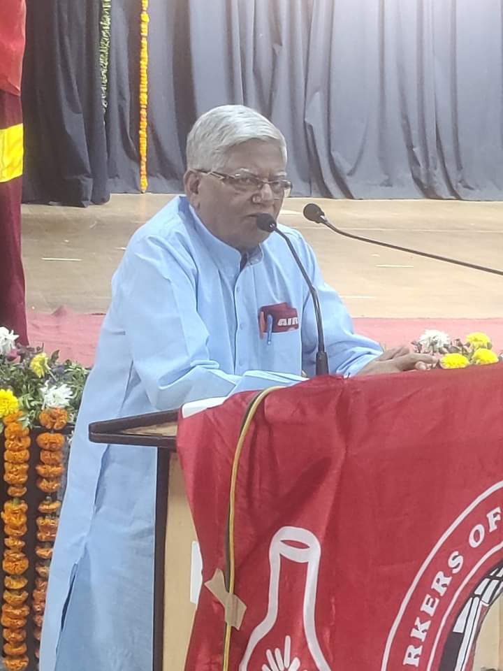 GiridhariSahoo0's tweet photo. @AIRAAAOFFICIAL @AshwiniVaishnaw @narendramodi @ShivaGopalMish1 @RailMinIndia @airfindia Respected shri Shivgopal mishra sir always with us we hope best and he is trying best level. https://t.co/NwDnMRJxcZ