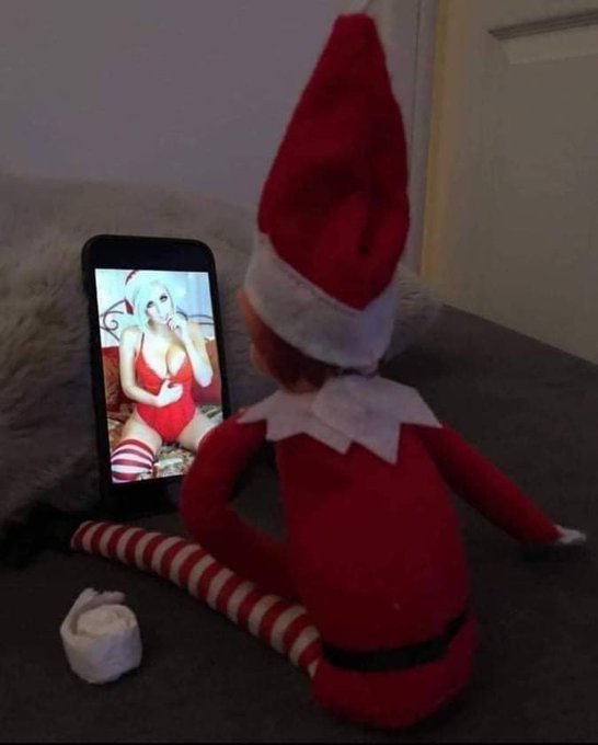 Naughty elf subscribed to the wrong profile!   #naughtyelf #elfontheshelf https://t.co/9mWSQsFHuz<a href="/tag/naughtyelf"class="tags">#naughtyelf</a><a href="/tag/elfontheshelf"class="tags"><span>#elfontheshelf</span></a>