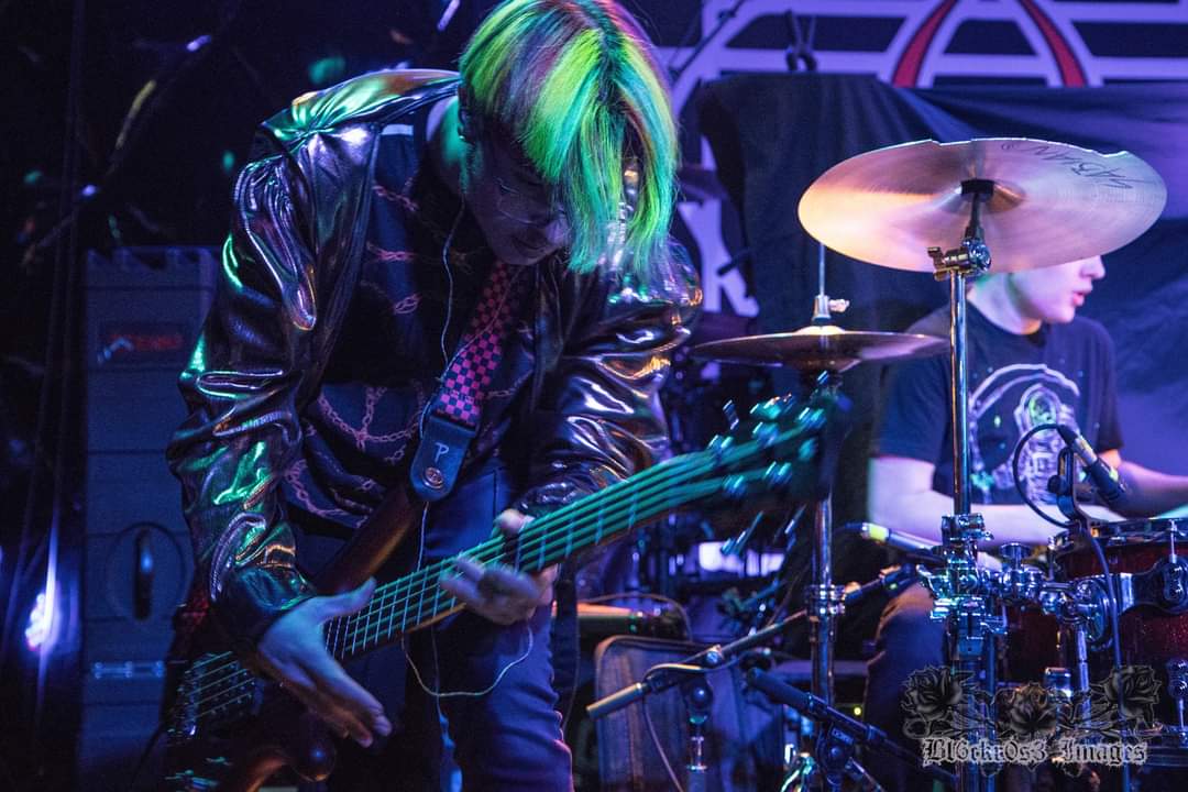 bl6ckr0s3's tweet photo. Nov. 26, 2021:  [ Gemini Syndrome Initiation Tour 2021 ]
@PushingVeronica

This event is presented by @SmashMagazine &amp; #pulsarpresents

#lasvegasvenue #lasvegasbar #backstagebarandbilliards #geminisyndrometour2021  #pushingveronica #nightlife #musicislife #punk #hardrock #rock https://t.co/G3QTuKLgaK