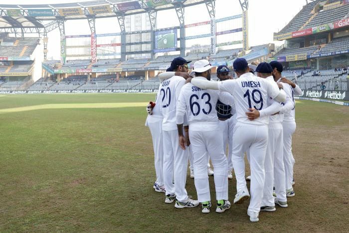 RishabhPant17's tweet photo. A solid performance at the Wankhede. Proud of the boys as they win the game and the series with the biggest our ever victory in Test Cricket, by runs. @BCCI 🇮🇳 #INDvNZ https://t.co/64d9NmlAkO