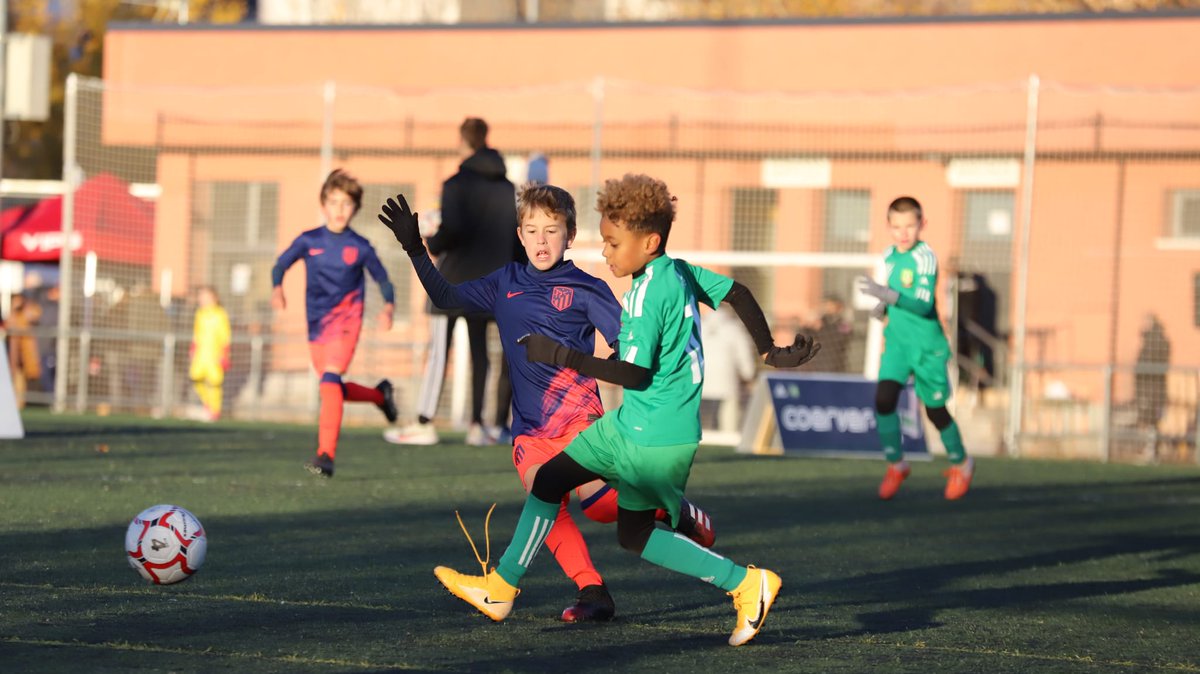 Daniel Martin (@danimartin1989_) on Twitter photo Un año más termina el Memorial Manuel Fdez Trigo. Nuevamente hemos dado un paso más para conseguir ser un Torneo referencia en Fútbol Base. Lo primero agradecer a los entrenadores y colaboradores de <a href="/afalcobendas/">Academia Fútbol Alcobendas</a> y <a href="/RayoAlcobendas/">RC Alcobendas</a> por hacerlo posible. (1/4) Un año más termina el Memorial Manuel Fdez Trigo. Nuevamente hemos dado un paso más para conseguir ser un Torneo referencia en Fútbol Base. Lo primero agradecer a los entrenadores y colaboradores de <a href="/afalcobendas/">Academia Fútbol Alcobendas</a> y <a href="/RayoAlcobendas/">RC Alcobendas</a> por hacerlo posible. (1/4)