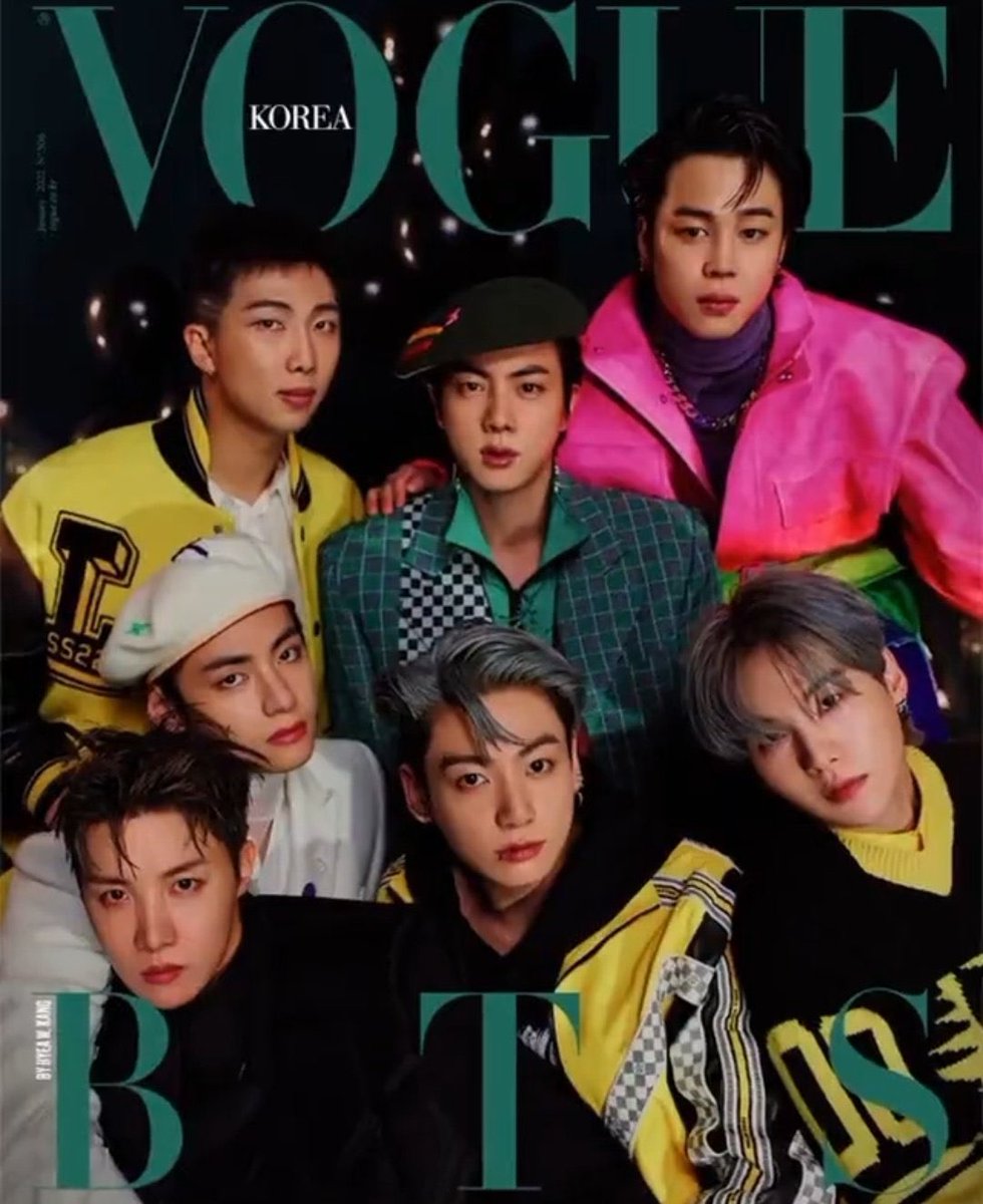 illiemsna's tweet photo. WTF damn cool 🤩🤩🤩"THEY LOOK SO GOOD"📽️📺
BTS X VOGUE KOREA📸✴️ https://t.co/g3UIRJHARB