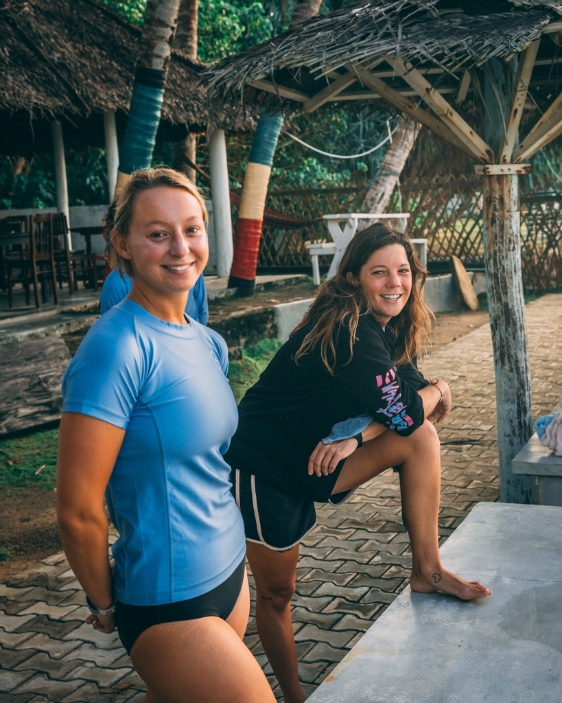 Introducing our two in-house coaches @NikitaRobb & @LucyTheobald_

Nikita & Lucy are here to provide you with the best tips & tricks to get the best out of your surfing.

#ttrlifesgood #ttrsrilanka #srilanka #surfing #learntosurf #surfcoaches #womenwhosurf