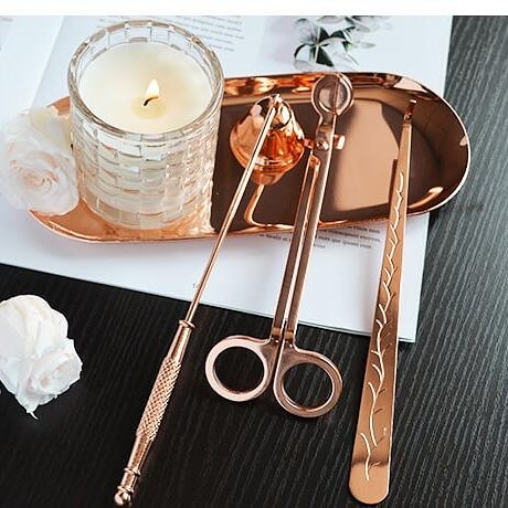 candlesloverusa's tweet photo. 💜How to use a wick dipper
💜 Essential Guide to Lighting Your Wick Dipper in 4 Easy Steps: https://t.co/pzEendk1rH
#candlelight #candlenight #candle #candlez #candlestick #Candles4Assange #candles #wickdipper #Wicked #WAX #jewelrycandles #Christmas #holidays #Christmas2021 https://t.co/rRgZIyv0jA