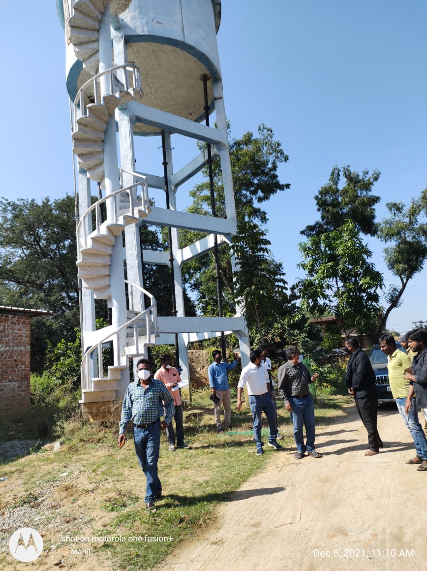 mb_telangana's tweet photo. #MissionBhagiratha teams inspecting 
1. CE Sri G.Chenna Reddy Sir   @ #patighanpur yard  #wanaparty project.
2. Sri N.Raghuveer SE #Sangareddy @ villages in #Medak Segment
 @SmitaSabharwal @DayakarRao2019 https://t.co/H0JJhXiP4F