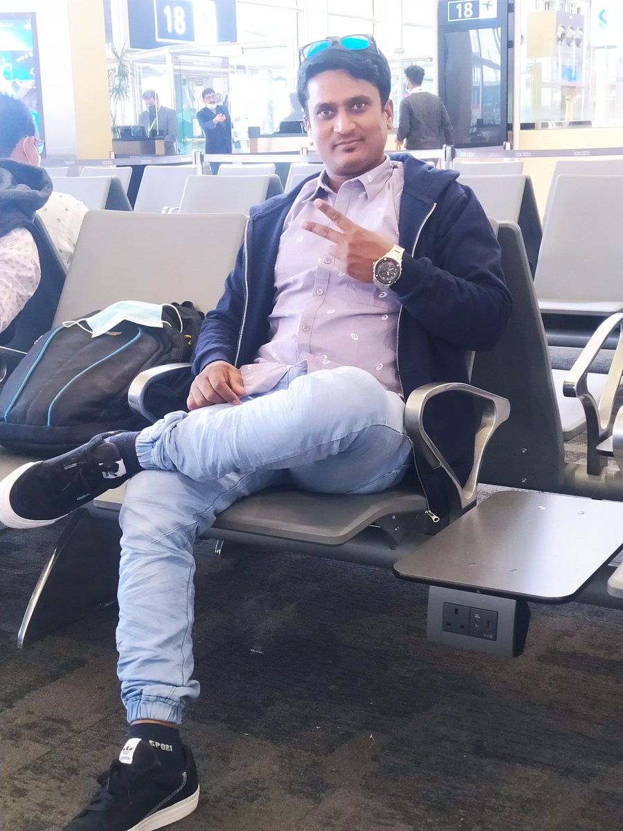 Sharfe1315's tweet photo. #Flight #Riyadh_to_mumbai ✈️
remember in prayer 🤲 https://t.co/jfXTHNg1Qf