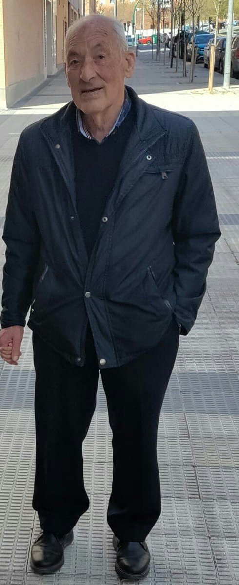 aebysnavarra's tweet photo. #URGENTE: #Búsqueda de un hombre de 75 años desaparecido en el barrio de la #Rochapea en #Pamplona desde la tarde del pasado sábado 4/12/21. Se solicita máxima difusión en Pamplona y comarca. 
Muchas gracias.
https://t.co/QZwu6j8RUN https://t.co/B2YNl4H5Mz