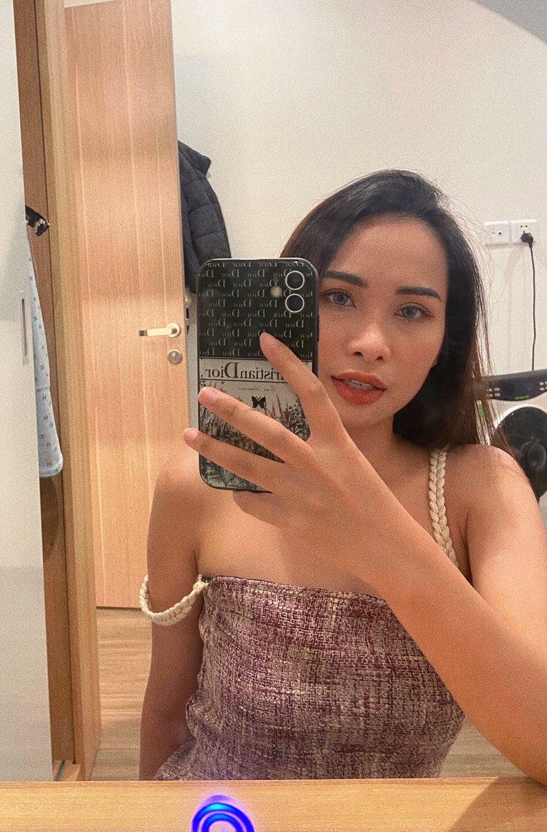 Hạnh Hyun tweet media