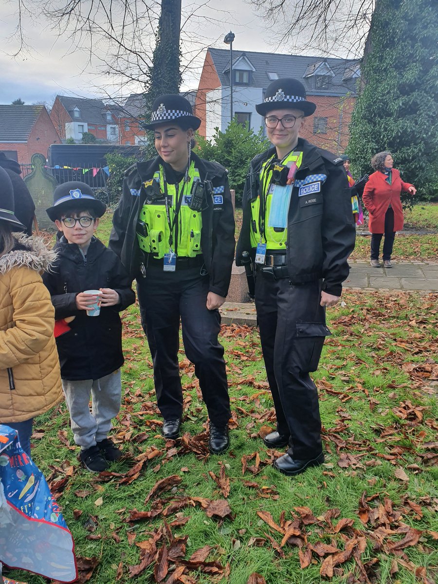 HodgeHillWMP's tweet photo. Our team had a lovely day at the Christmas Fayre yesterday.  Thank you to everyone that came https://t.co/QOjDlHXTm4