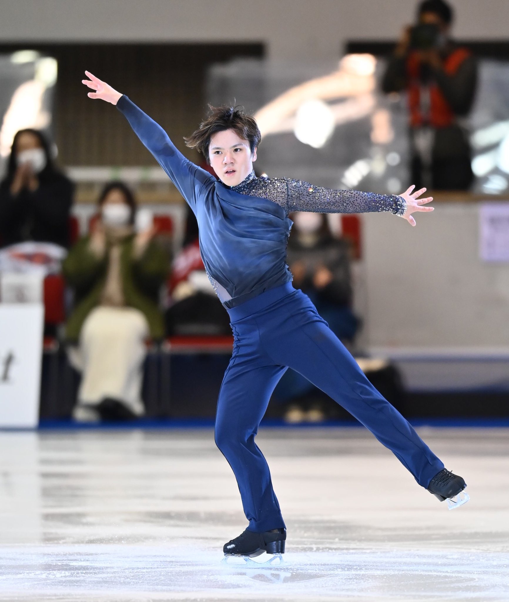 名古屋フィギュアスケートフェスティバル 宇野昌磨選手の出演決定 な なんと 22年も名フェスで宇野昌磨選手の演技がみられます 地元名古屋のエース 宇野選手の表現力と迫力にあふれる演技が今からとっても楽しみです 会場チケットも一部 名古屋フィギュアスケートフェスティバル 宇野昌磨選手の出演決定 な なんと 22年も名フェスで宇野昌磨選手の演技がみられます 地元名古屋のエース 宇野選手の表現力と迫力にあふれる演技が今からとっても楽しみです 会場チケットも一部