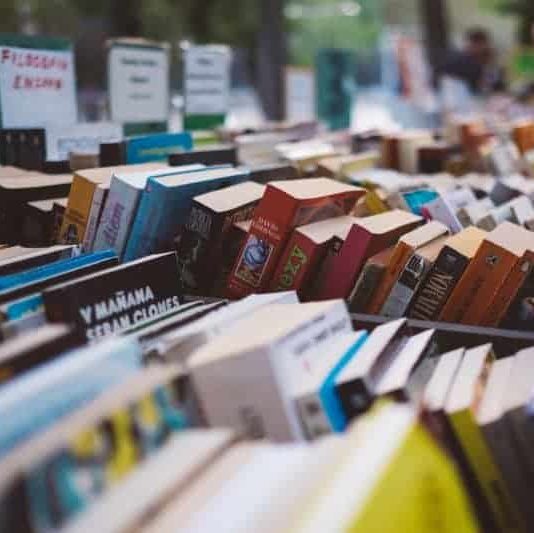 MummyMatters's tweet image. When you look around your home do you see clear floors and tidy surfaces or do you see piles of toys, books, clothes and general clutter? Our home is a mixture of the two, though my ideal would still be a tidier version of what we have today.  #cleanin

bit.ly/3IoQBMM