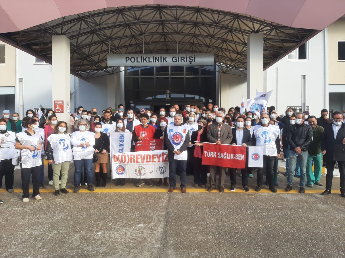 Sağlık emekçisinin geçtiği bu zor zamanlarda SAHA'nın  isteğini yok saymayıp, egolarından arınan, bir araya gelebilen tüm emekçilere selam olsun. <a href="/sesgenelmerkezi/">SES Genel Merkezi</a> <a href="/turksagliksengm/">Türk Sağlık-Sen</a>
Yine ayrıştıran, bölen, görmezden gelen <a href="/sagliksen/">SAĞLIK-SEN</a> gerçek niyetini göstermiştir. #SağlıkçıGrevde