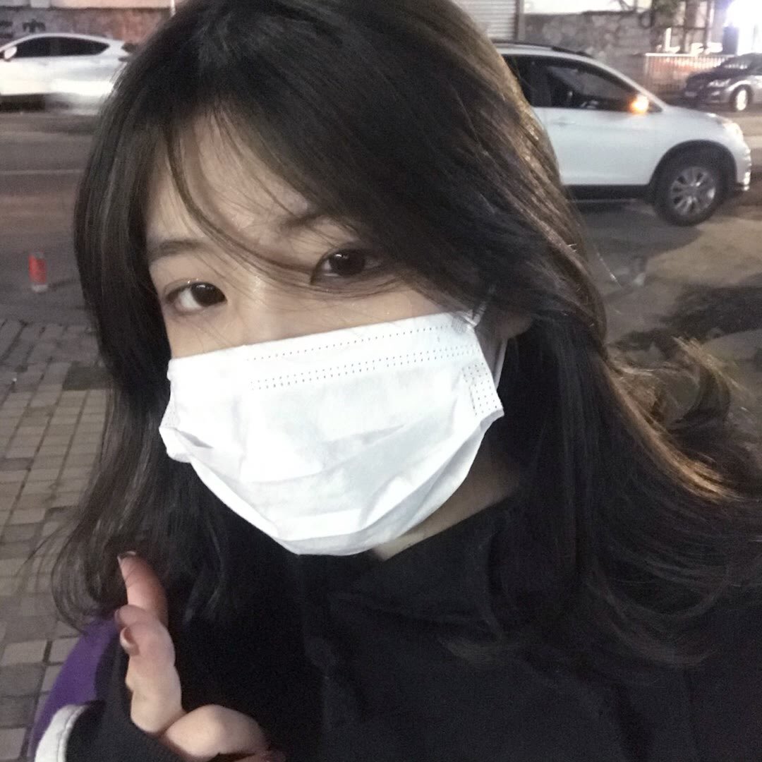 emmmonon's tweet photo. 爱我哦🥺 https://t.co/bs2A0AdVJi