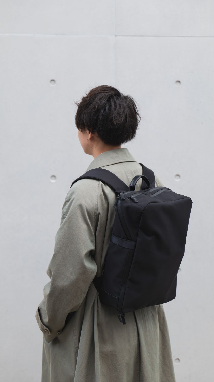 【未使用級！】drip ドリップ リュック ザック リュック Amazon.co.jp: [drip] FLOORPACK Flex 2階建て構造 リュック