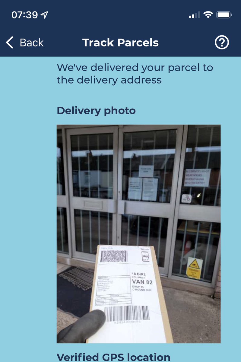 EmilyMarnell1's tweet photo. @Hermesparcels you’ve delivered my parcels to a ‘safe place’ that I did not request due to it not being a safe place at all! Someone has stolen my parcels worth £120 because they have been left on the floor outside for everyone to see! Unacceptable https://t.co/OUBxd1WfNU