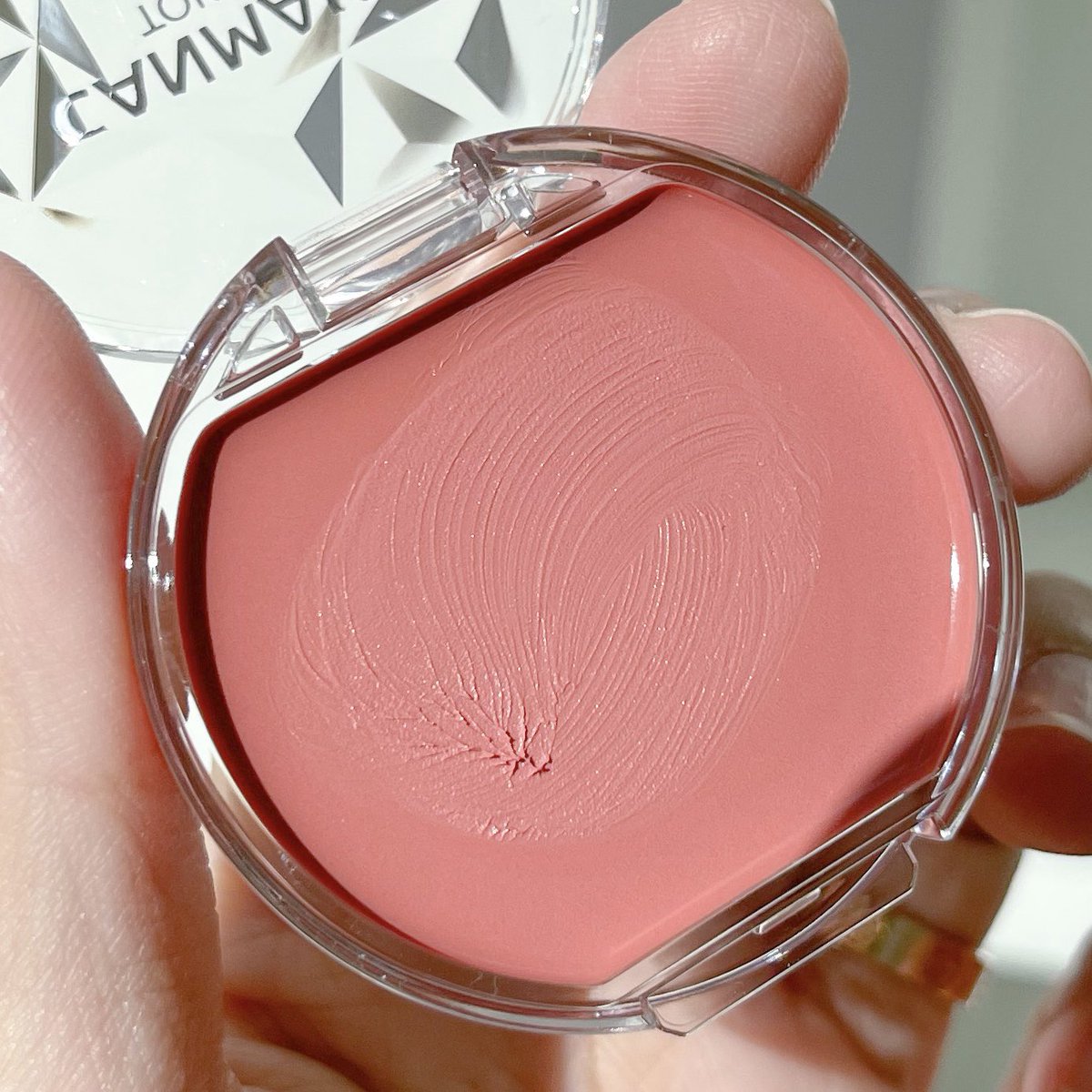 บลัชครีม Canmake ออกสีใหม่มาอีกแล้ว No.21 ชมพูละมุนๆ ฟีลแก้มใสๆเขินๆ สีน่ารักม๊ากกกกกกก!!!