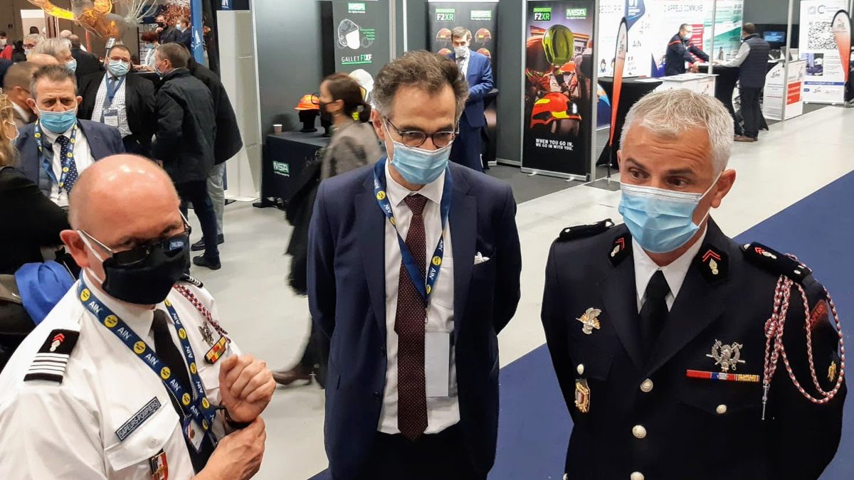 ANSC_Fr's tweet photo. L'@ANSC_Fr tient à remercier le président de l'@ADepartementsF, François @Sauvadet, pour son invitation aux #AssisesADF ! 

Les équipes ont présenté #NexSIS18_112 à de nombreux élus, et notamment au Premier ministre @JeanCASTEX et au président de la FNSPF, @AllioneFNSPF 👇 https://t.co/O3fzUWoYeD
