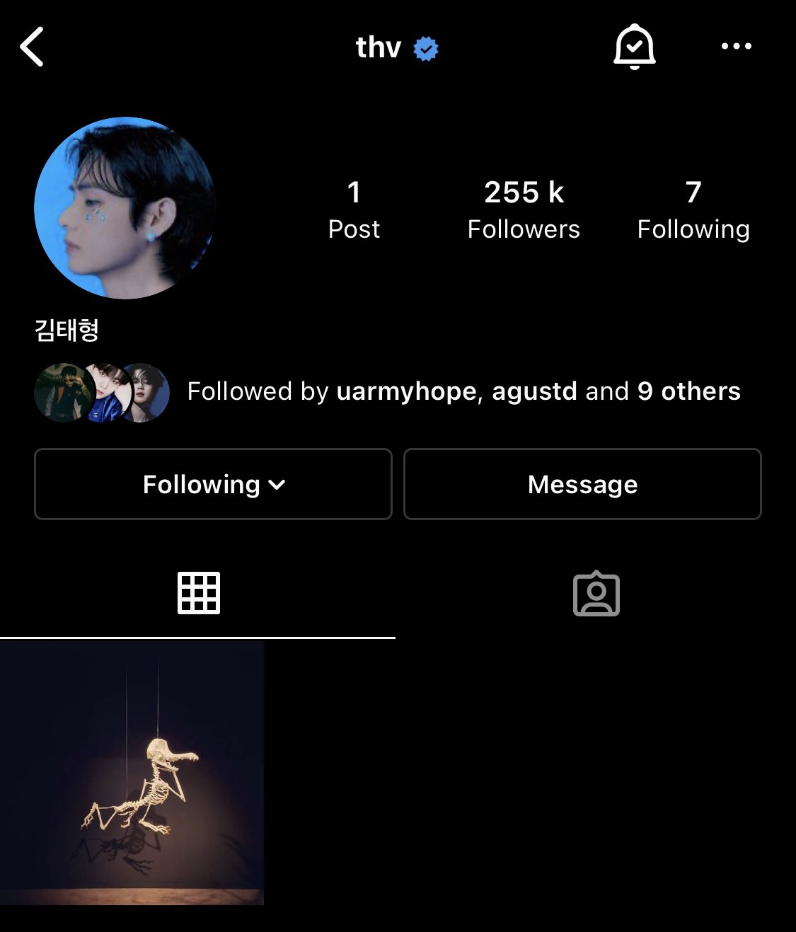 Taehyung Pics Taehyung Has An Official Instagram Account Now Omg V T Co Mcgthjmdfq T Co Ofheisaesh Twitter