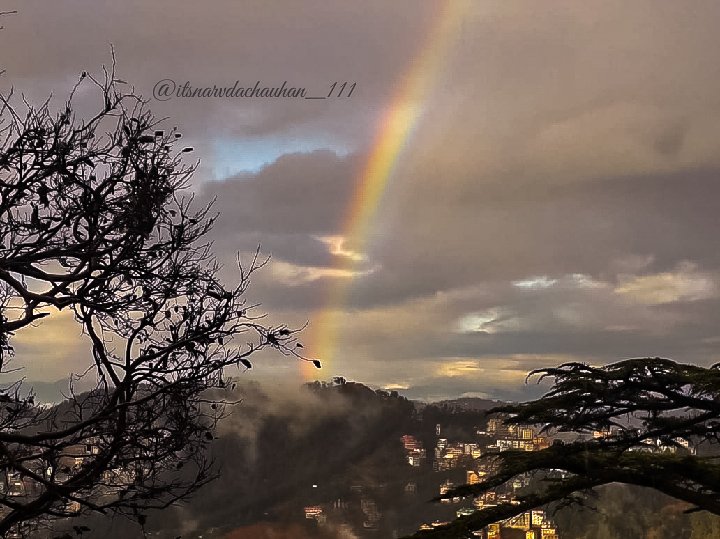 ChauhanNarvda's tweet photo. #NaturePhotography #nycweather #explorepage #daysofrainbow #photooftheday #sunshine #skygamephotography #instagram🍁 #india_photography_india #landscape #instasketch #landscapephotography #skyphoto #trees #rainbowcolors #doublerainbow #skycotlphotography https://t.co/1AlcuuiZAP