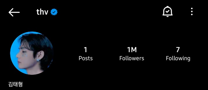 vantebearV's tweet photo. Taehyung's instagram account just hit 1M😭 https://t.co/ZyTsVZoet8