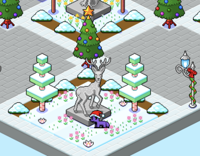 Sugar04383015's tweet photo. Nu har julpyntet åkt fram och julhattarna! Äntligen har jag fått en tomteluva. 🎅 @Ravlyan #rävlyan #pixelspel #pixelart #indiegame #habbohotel #hundparken #blipville https://t.co/KEqaeahC8t
