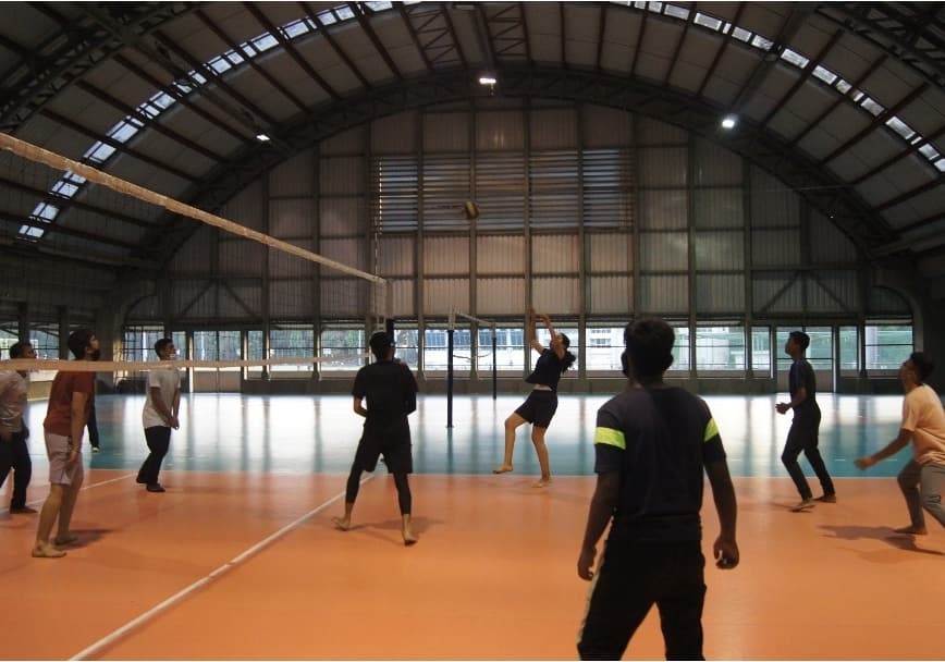 NCC_IIT_Bombay's tweet photo. Jai Hind!
The second session on self defence is what commenced the last day of the camp. Drills and weapon training are what followed. We had a heated boys cricket finals volleyball tournament.
@adgpi
@HQ_DG_NCC
@ncc_dte
@mumbai_group
@iitbombay
#ATC_2021
#2MER
#NCC
#IITBOMBAY https://t.co/EDb7emJ14c