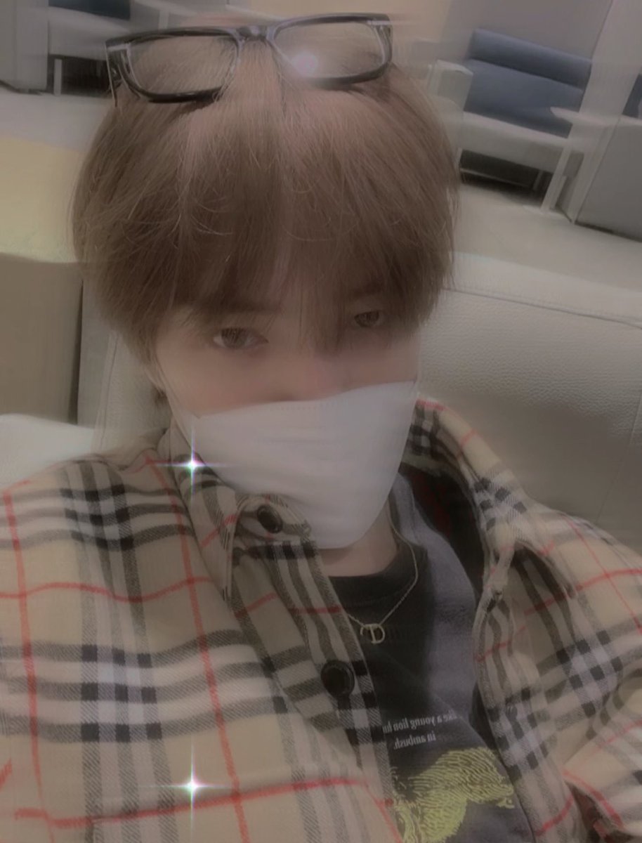 hourly ᙏ̤̫ ੯‧̀͡u REST tweet media