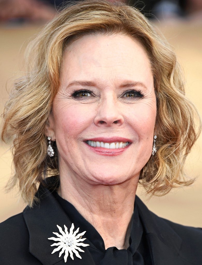 Happy Birthday to JoBeth Williams 