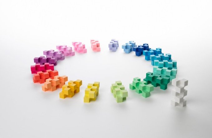 모서리가 많아서 행복해지는 지우개 ☺️✏️
무려 28개의 모서리를 가지고 있어서 항상 원하는 부분을 정확하게 지울 수 있어요.
코쿠요 카테도시 지우개