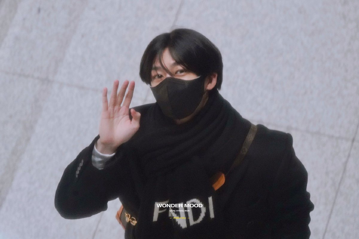 211206 preview 
#형원 #HYUNGWON 
#몬스타엑스 #MONSTA_X

콩알아 잘다녀오렴｡｡