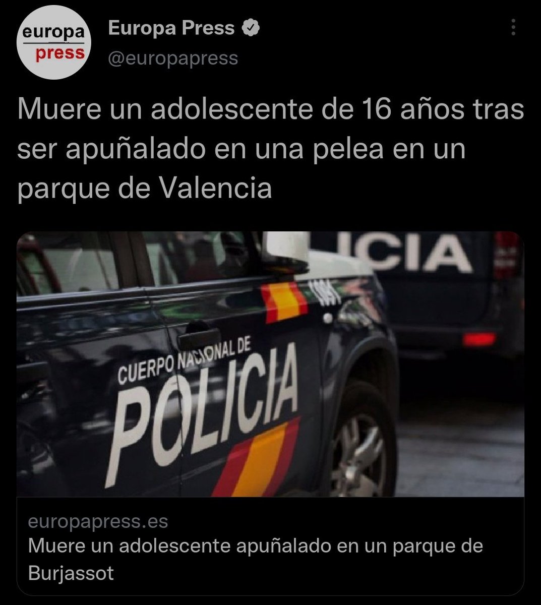 alvariito_868's tweet photo. Proteger los barrios ya para otra noche... https://t.co/Xcr2Frq6nd