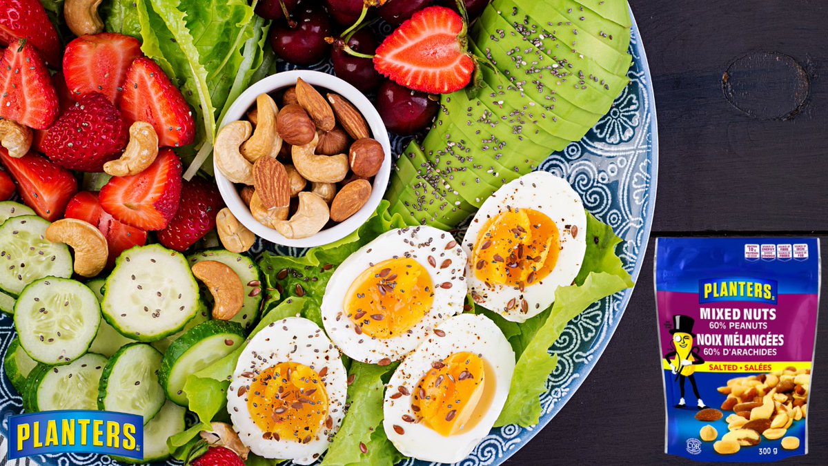 planterscanada's tweet photo. Enjoy a healthy and nutty salad with #PlantersMixedNuts. 

#TGIF #PlantersPeanuts #PlantersNuts #PlantersCanada https://t.co/0ACb3sEk3N
