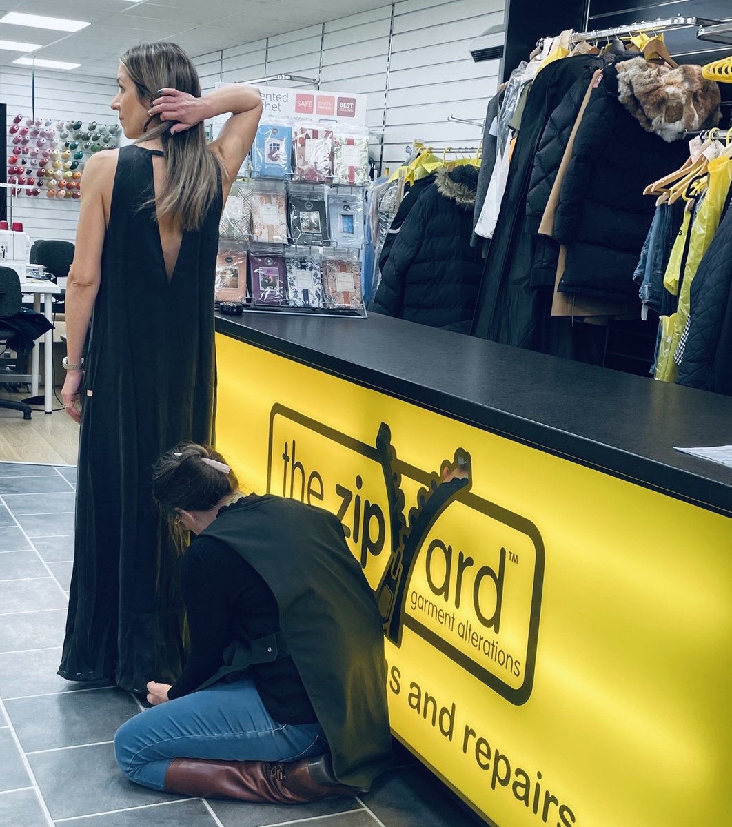 Shortening the length of a beautiful @lunya dress for the ever stylish <a href="/nicoletta/">nicoltta</a>.mirachi at our @thezipyardleeds store. Elevating your style is as simple as a great #tailoring job. 

Find your nearest store: thezipyard.co.uk/store-location…

Alter 🧵 Repair 🪡 Restyle ♻️ 

#alterations