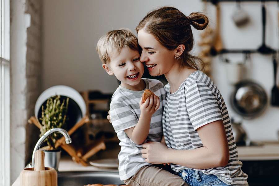 🕒👨‍👩‍👧‍👦 Noch nie haben #Eltern mit ihren Kindern so viel #Zeit verbracht wie während des #Lockdown. In einer #Studie wurden #Familien zu dieser langen Zeit #zuHause  befragt. 📃❓

💡 Die interessanten #Ergebnisse gibts hier:
kitango.de/mehr-zeit-zum-…
