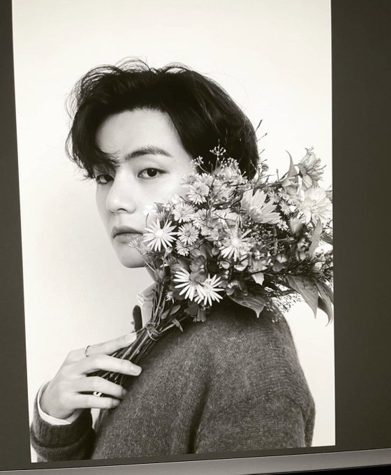 FF6ya6nXwAMlBoS?format=jpg&name=small