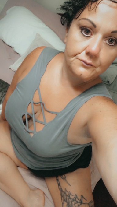 Good morning 🌞 😘 https://t.co/noiq7aaRd8 https://t.co/PYX6l9Mo9l<a href="/tag/newprofilepic"class="tags"><span>#newprofilepic</span></a>