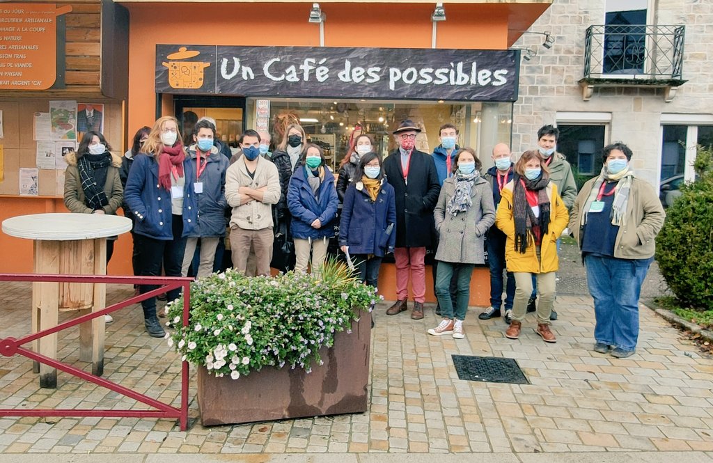 ReseauRTES's tweet photo. Merci à tous·tes pour vos témoignages en ce 1er jour de séminaire #TRESSONS :
@CigalesBretagne, club Cigales des Ruisseaux
SCIC Les survoltés
SCIC Un café des possibles @EnercoopBreizh
Collectif Bâti Récup
Le Champ des Patates
Associations Au Fenouil, Chamotte et compote
@BRUDED_ https://t.co/0vkwpCtNoC