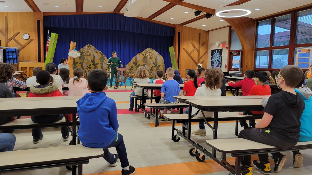 A great performance by REV! The students loved Teo and Luna!! <a href="/Tbourcy/">Todd Bourcy</a> <a href="/adamshatraw/">Adam</a>   <a href="/CHEThirdGrade/">Kohl/Mathews/Neave</a>