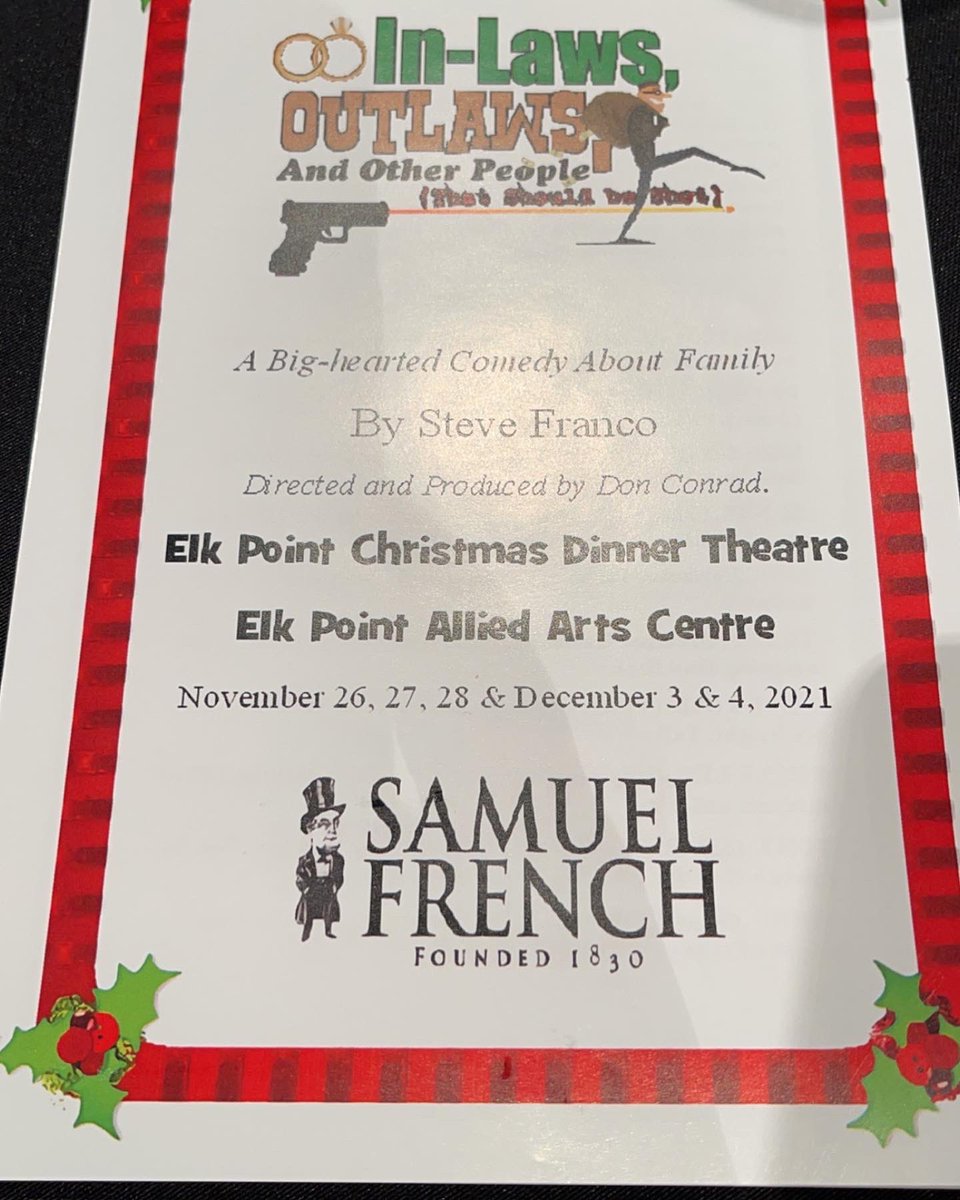 Crysde17's tweet image. Good times at the Elk Point Theatre Project Production with this crew!

#makingmemories #family #sisters #cousins #livetheatre #elkpointchristmasdinnertheatre