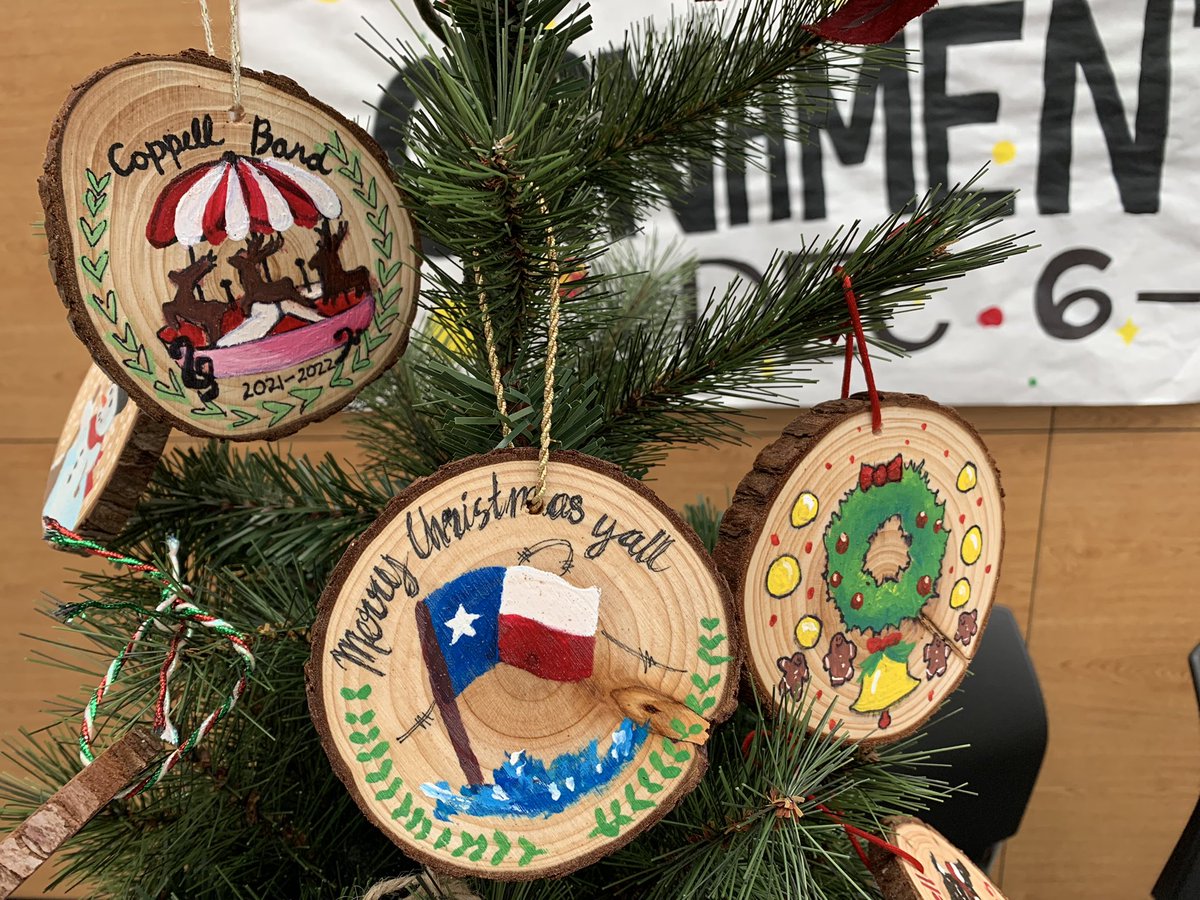 m_hauske's tweet photo. NAHS ornament sale begins today! We are selling hand painted ornaments before school and during lunches all week! #CHSRelentless #CHSArt @CoppellHigh @CoppellFineArts @CoppellNAHS https://t.co/XWw8K0O8Z9