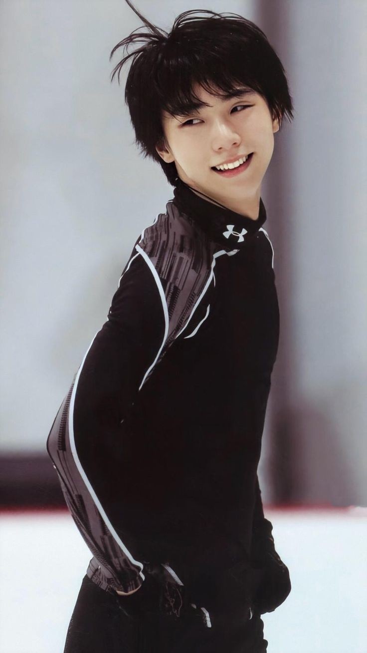 Happy birthday yuzuru hanyu   