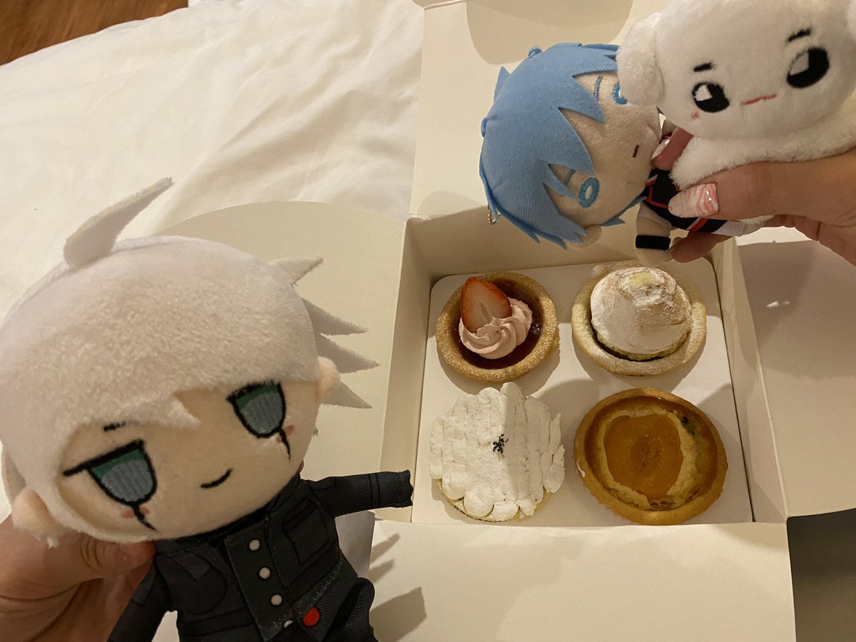 올해도 으깨는 키티